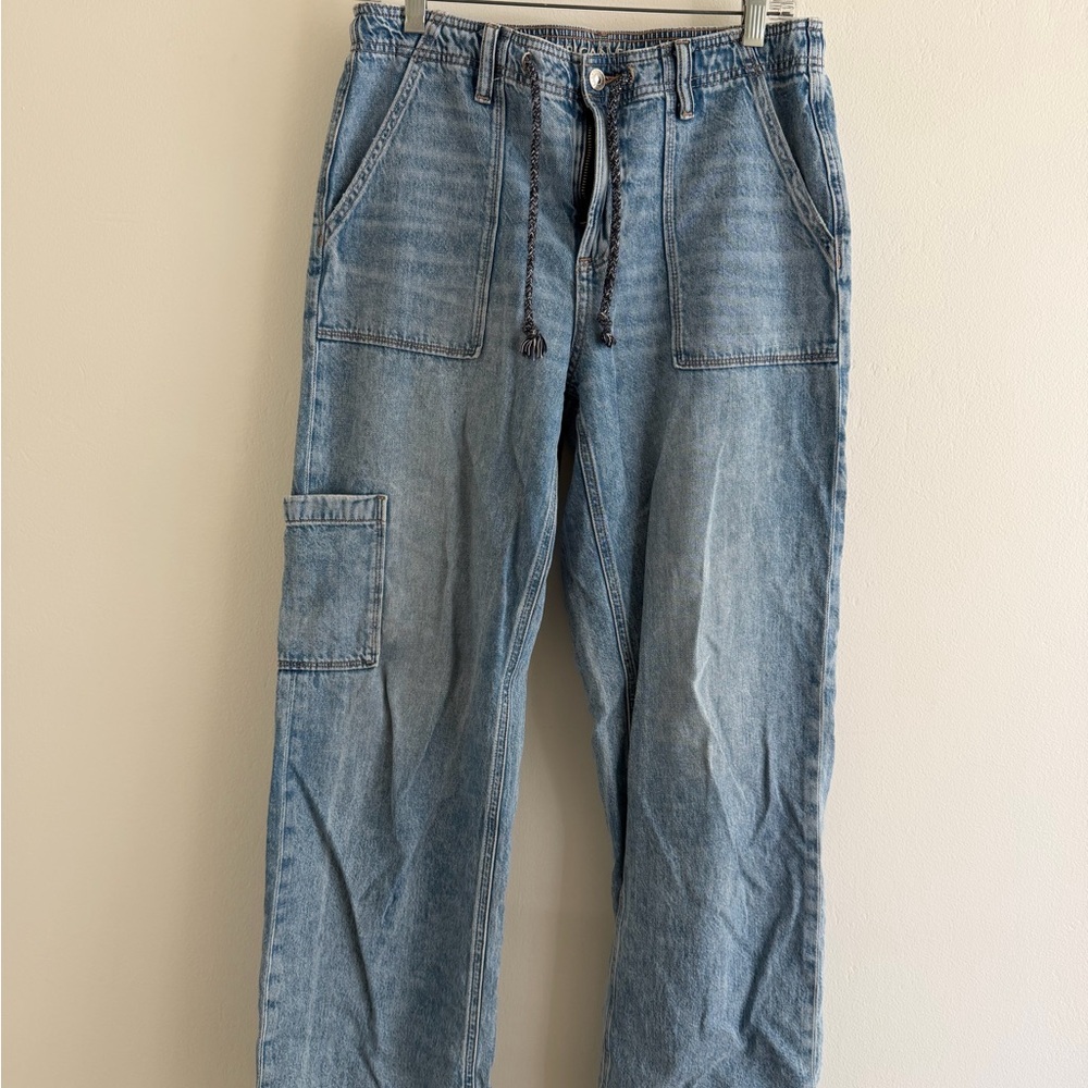 American Eagle Outfitters Medium Blue Straight Leg Jeans